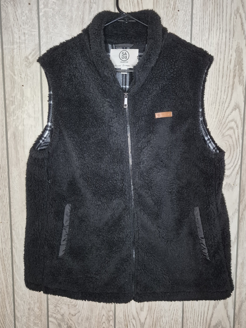 Sage Collective Black Plush Sherpa Zip Vest - Women's